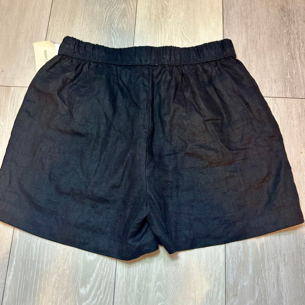 NWT‎ Philosophy 100% linen fall black shorts elastic waistband pockets size S